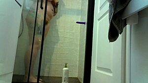 Short shower scene in paris with big tits milf
