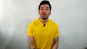 Young twink with 21cm cock fucks taco seller in warehouse