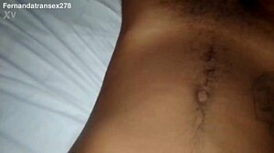 Chupando o moreno com big tits e cock!