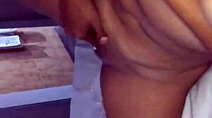 La Puchita De Mi Esposa Bien Mojada... Oops