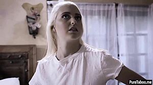 Черный парень разносит горячую волосатую киску девственницы 18+ в гараже 😈