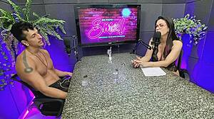 chatting with smell and pedro caliente brazilian