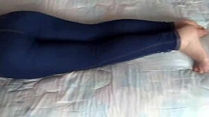 初めての義母が僕の前でオナニーして僕のチンポを乞う。ランジェリー着て激しくイキまくる