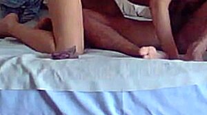 Skinny milf loves homemade anal drilling