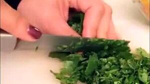 Tu Cena Favorita Ya Esta Lista with Big Clit