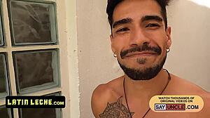 Snorkeling turns to fucking underwater 😏