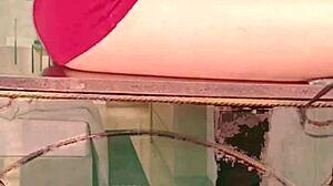 Im rubbing my pussy mala dvojka