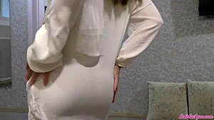 Watch this passionate blowjob closeup where she swallows the cum.