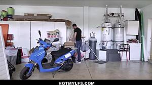 Big Tits Milf Mannequin Awakens For Hardcore Fucking