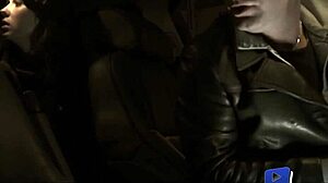 Victoria LAWSON M'EXCITE POUR QUE JE LA BAISE