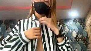 uhh, nepali girl from sikkim goin wild in live show.. so hot