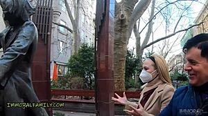 La Milf Dominno Con Tette Naturali Grandi Riceve Cura Creampie Dal Coronavirus