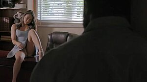 ابنة الزوج تركب زب وتشتهي المزيد من عمل زب أسود كبير