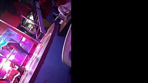 i dance at night club ecuador