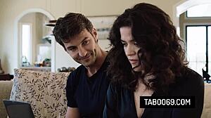 i'm the nerdy it guy who fucked hot milf victoria voxxx's pussy to fix her computer