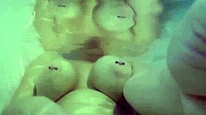 i'm sexy nadia, bathin' with rubber duckies, playin' with my big tits and pussy solo