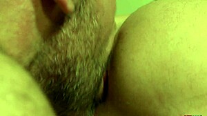 Порно вече са екипом постаје дивље уз дубоко грло и лизање дупета у делу 3