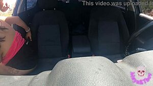 big tits babe fucks stranger in car while masturbating 😏