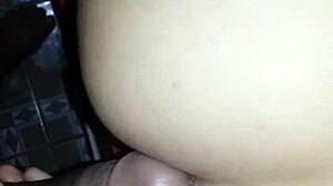 Comendo Novinha Gostosa Enquanto Ela Mete O Dedo No Cu