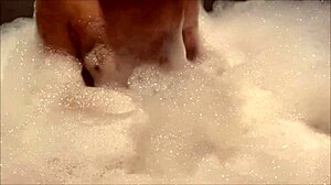 look at this perverted couple fucking in the bubble bath