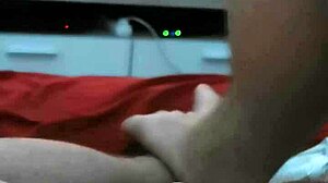 Natural footjob with tits 😍