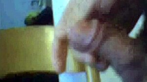 Argentinian man shows short dick on webcam.