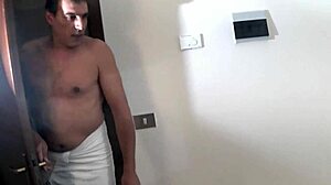 Mature busty slut meets guy in hotel