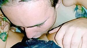 Found her with bare breasts and recorded without her noticing. What a view!