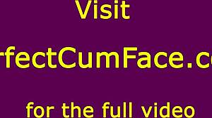 Gadis UK Bigtit Berkaus Kaki Hisap Kontol Dokter untuk Cum di Wajah 💦👩‍⚕️