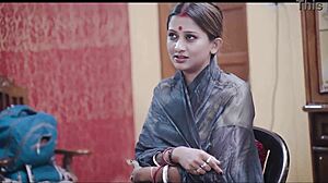 インド人の新婚夫婦がベッドルームで激しいディープスロート！