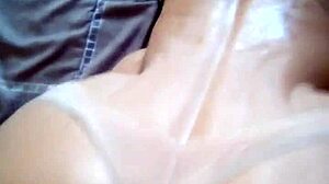 Ohýbanie hrubého zadku a tagovanie veľkých zdravých brazílsko-kolumbijských zadkových líc sex doll vid