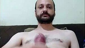 Punhetas E Gozadas No Rosto E Boca De Lindas Mulheres!