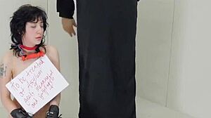 Fata răutăcioasă suportă terapie anală sălbatică în haosul casei de nebuni