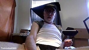 thomas odea explores gay porn with monster cock