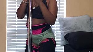 Naejae Twerks and Grinds on Pole in Solo Performance