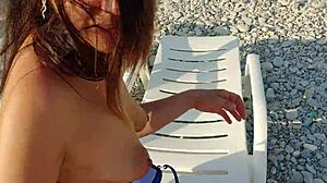 Italijanski par jebe na plaži Cilento na počitnicah