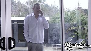 Young Beauty Jaye Summers Riding Fat Cock