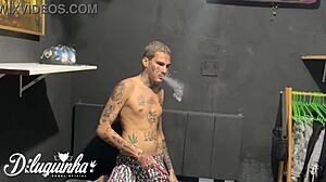 photographer hits on hetero client, leads to anal?