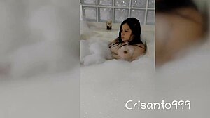 Hey, My Amateur Girlfriend’s Homemade Clip Is Wild This Time