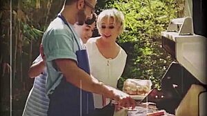 Asiatisk foster-stedatter knullet hardt av BBC-stefar