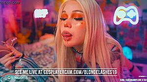 i can be your little cosplayer fingering myself