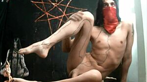 Barefoot Shemale Whore Feet Fetish