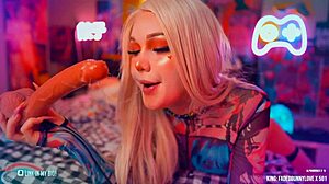 i can be your little cosplayer fingering myself