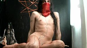 Barefoot Shemale Whore Feet Fetish