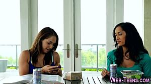 Latina Teen 18+ Intensely Tastes Lesbian Babe