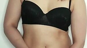 que rico mi dildo me coge fuerte