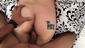 ESPIANDO A MI HERMANASTRA MIENTRAS SE CAMBIA DE ROPA - BEBE - EN ESPAÑOL