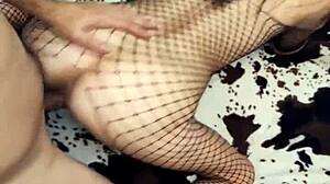 THIS MILF'S EROTIC OUTFIT IS EXCITING