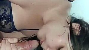 Ella sabe como pagarme las deudas usando sus talentos especiales y creatividad en la casa. Es una historia unica.