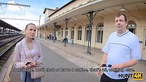 Hunt4k, pohlepni stari mož pusti punci, da jo nabije tujec za denar, ups!